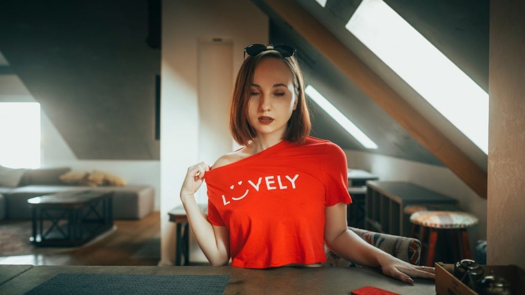md: Elle Erex